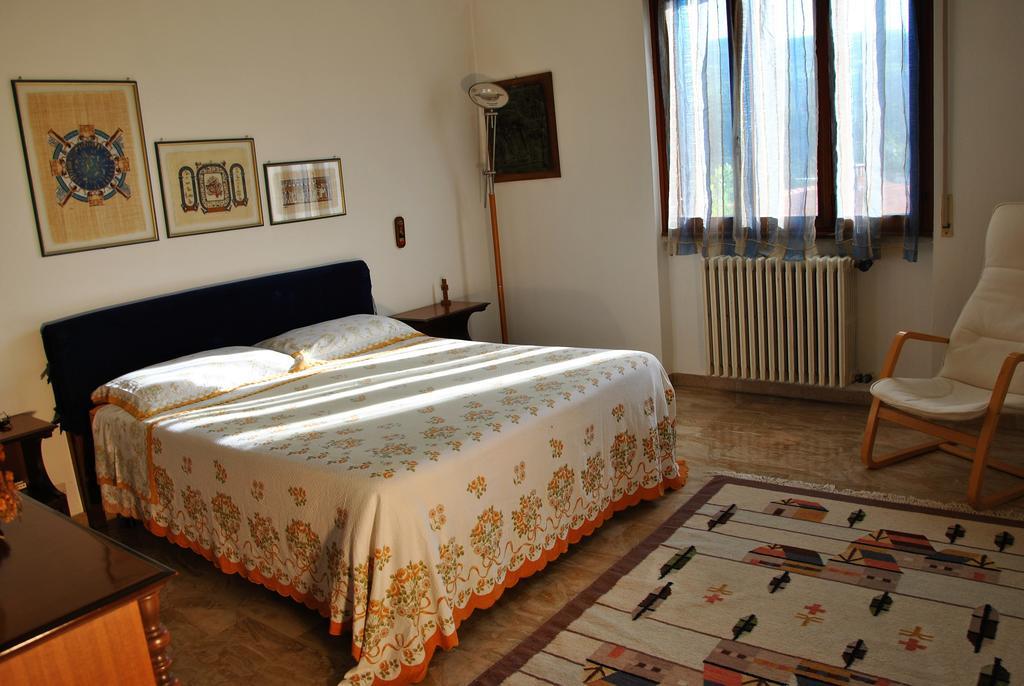 Bed & Breakfast Gemma Grezzana Rum bild